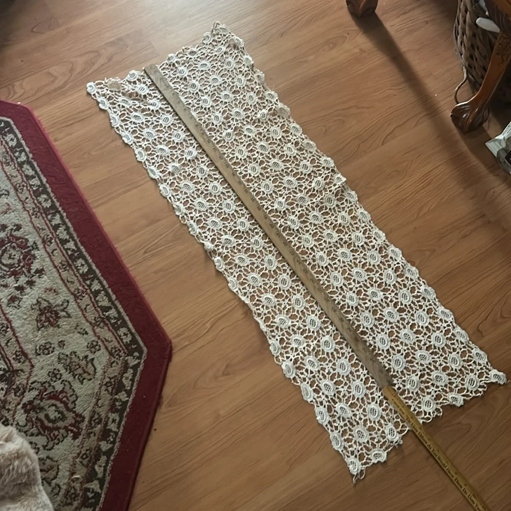 Vintage Lace Table Runner